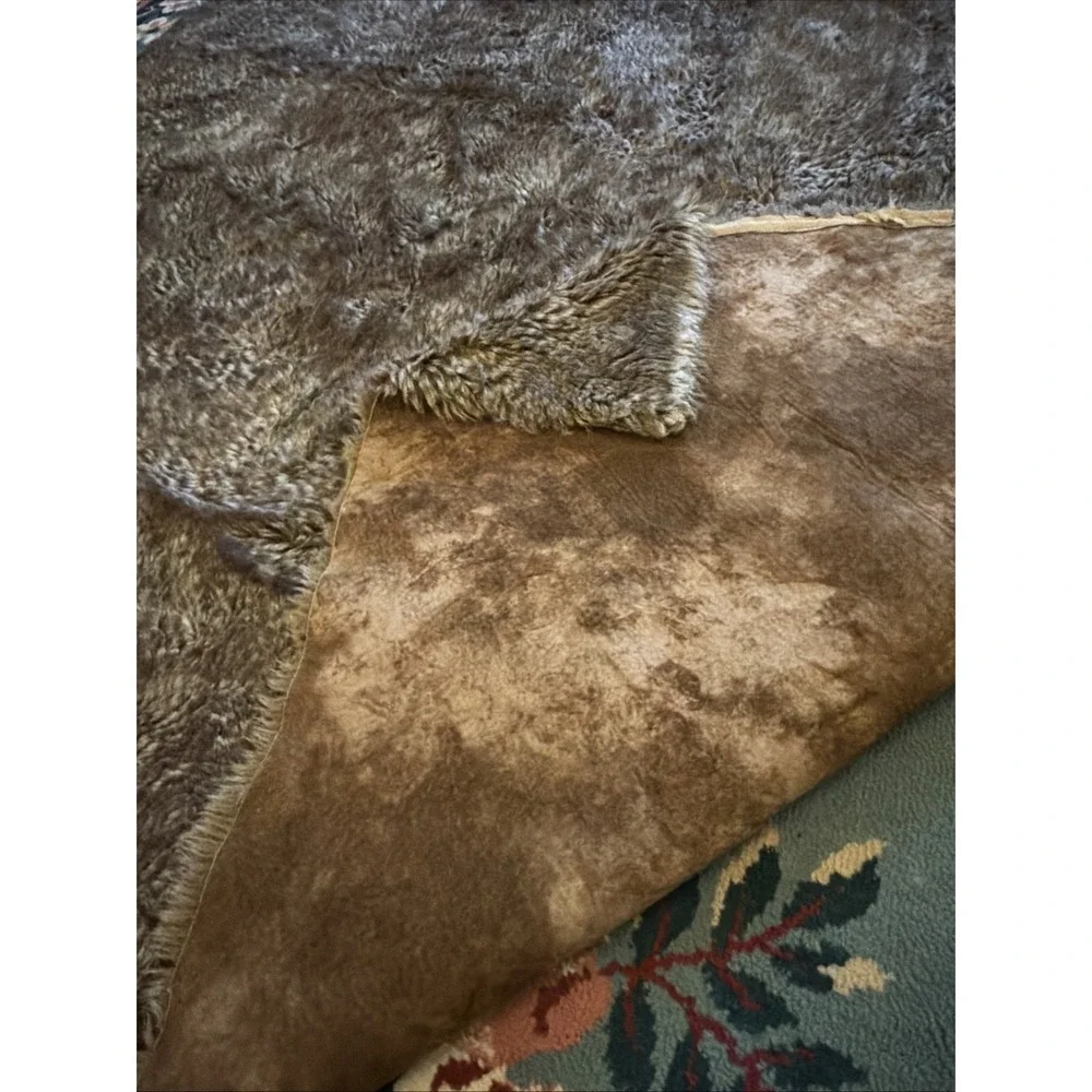 Faux Fur Rug Soft Coyote Fur Animal Pelt Rectangle Accents Rugs 5' X 6' Suede